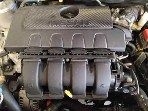 Used 2019 Nissan Sentra SV FWD image 30