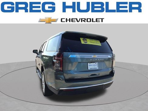 Used 2023 Chevrolet Suburban High Country AWD/4WD image 9
