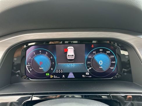 New 2026 Volkswagen Atlas Cross Sport SE image 15