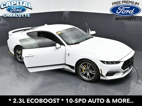 Used 2024 Ford Mustang Coupe RWD image 35
