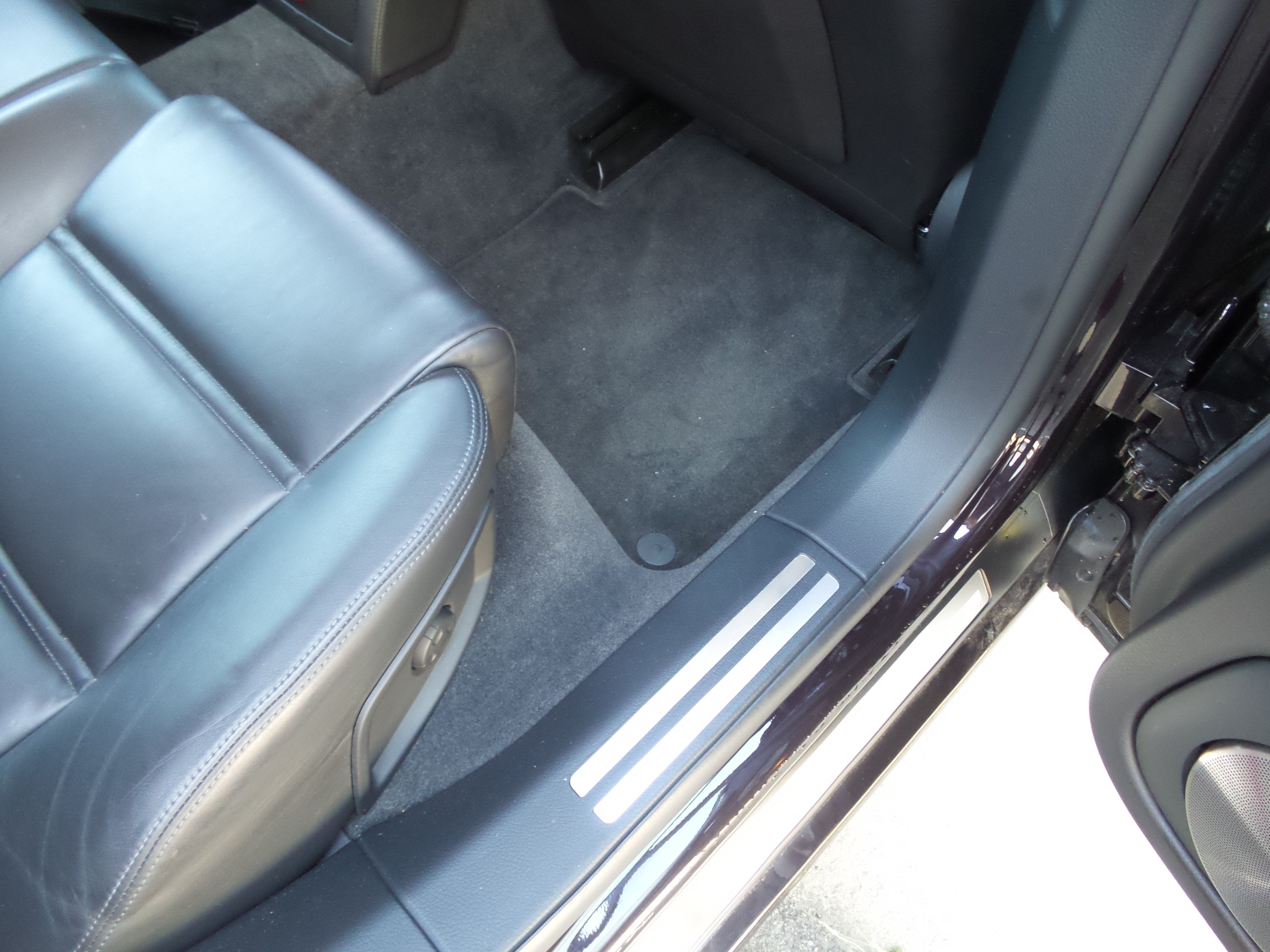 Used 2009 Audi S8 AWD/4WD image 62