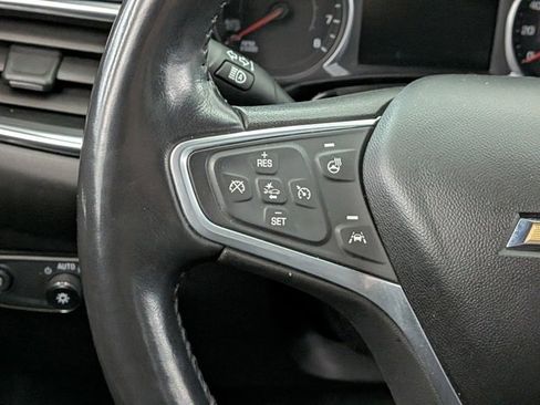 Used 2022 Chevrolet Equinox Premier image 33