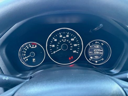 Used 2016 Honda HR-V LX image 44