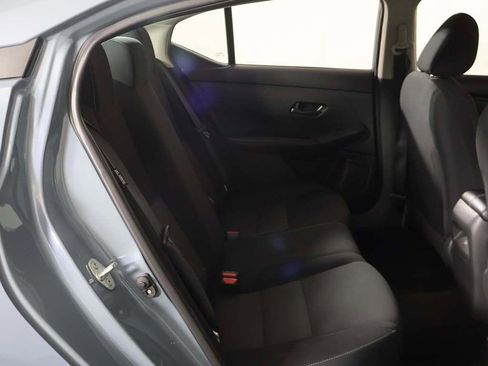 Used 2024 Nissan Sentra SV FWD image 27