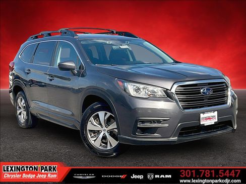 Used 2020 Subaru Ascent Premium w/ Convenience Package AWD/4WD image 1