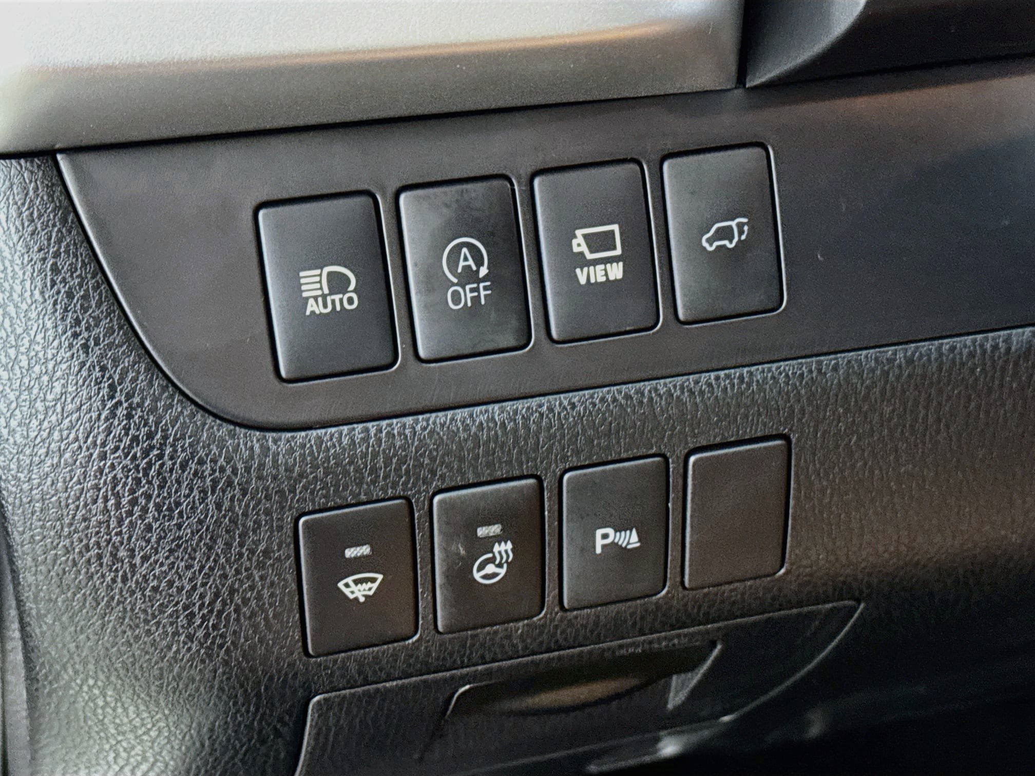 Used 2019 Toyota Highlander Limited Platinum w/ Carpet Mat Package (TMS) AWD/4WD image 15