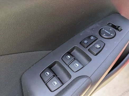 Used 2018 Hyundai Accent SE image 9