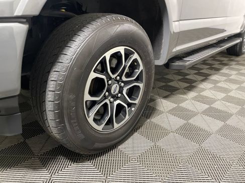 Used 2018 Ford F150 XLT w/ Equipment Group 302A Luxury AWD/4WD image 27