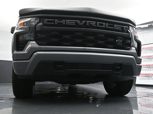 Used 2024 Chevrolet Silverado 1500 Custom w/ LPO, Dark Essentials Package image 19