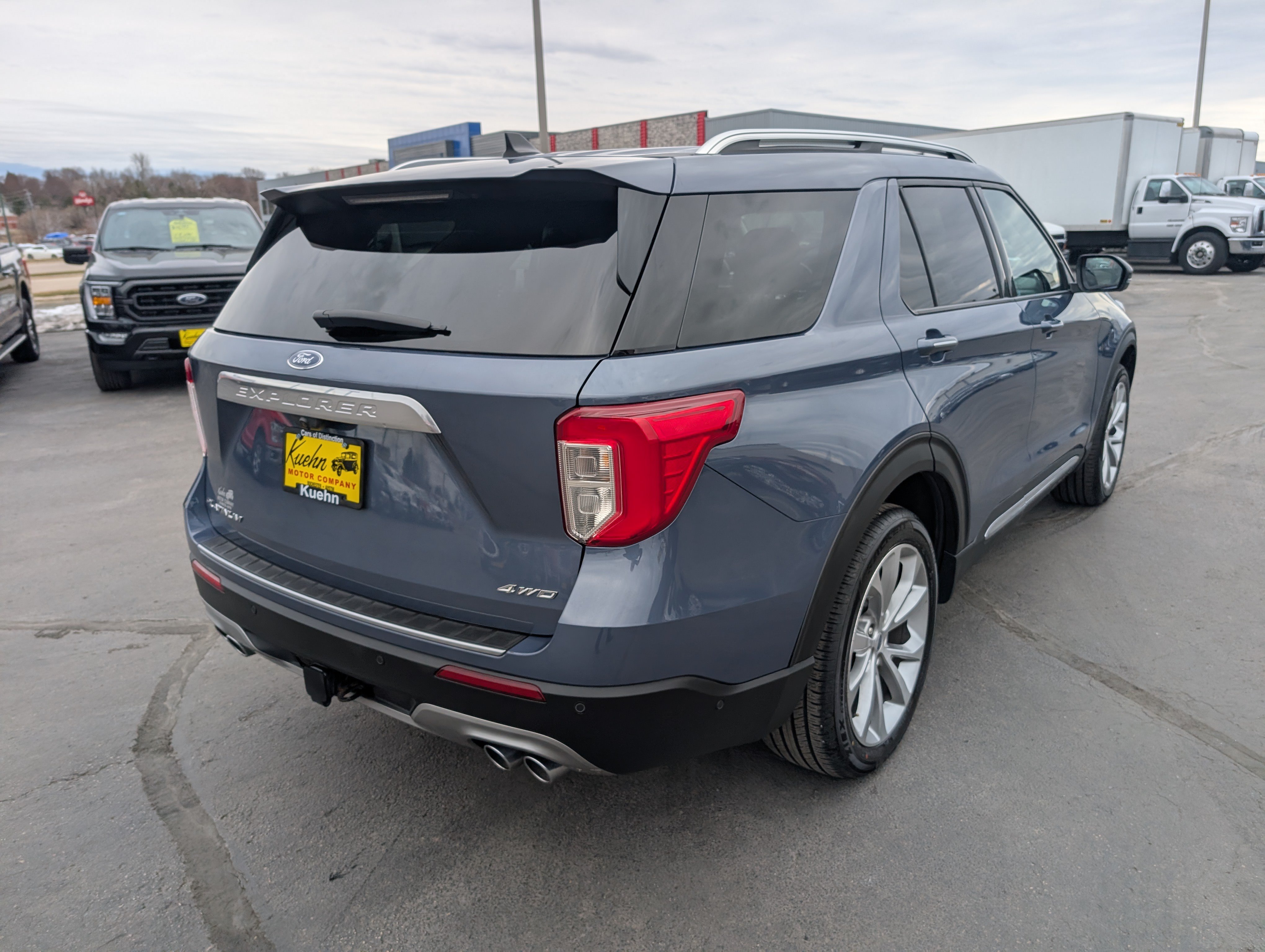 Used 2021 Ford Explorer Platinum w/ Equipment Group 601A AWD/4WD image 8