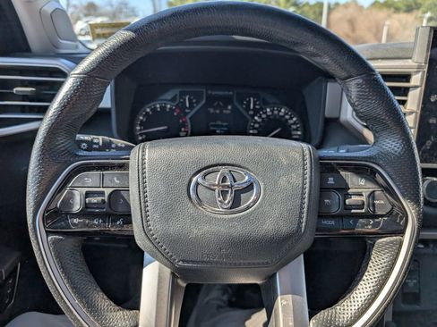 Used 2023 Toyota Tundra Limited image 26