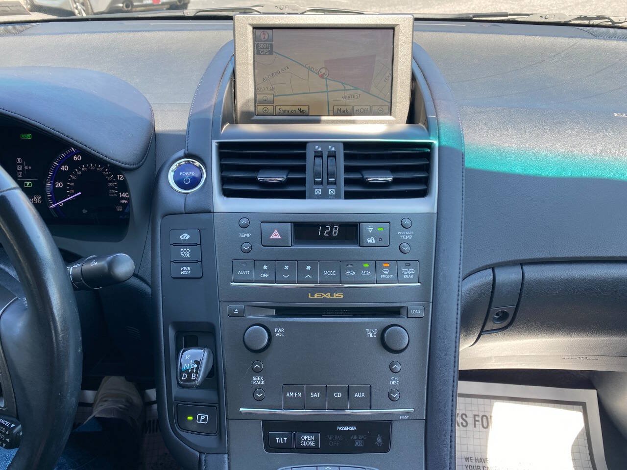 Used 2010 Lexus HS 250h Premium w/ Preferred Accessory Package FWD image 15