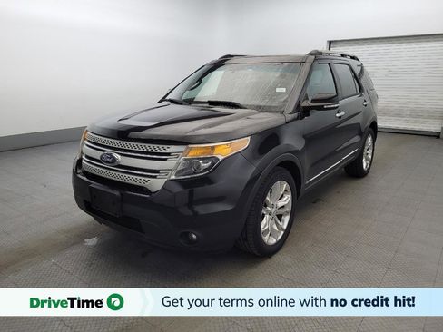 Used 2014 Ford Explorer XLT w/ Equipment Group 202A FWD image 1