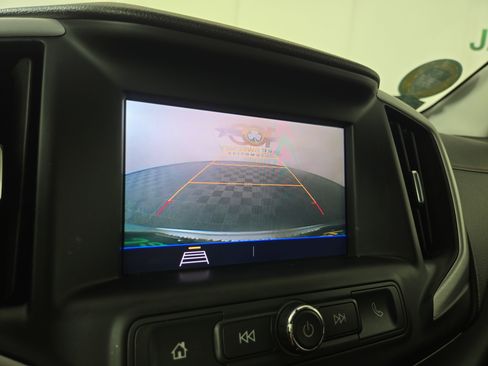 Used 2021 GMC Terrain SLE w/ Driver Convenience Package AWD/4WD image 19