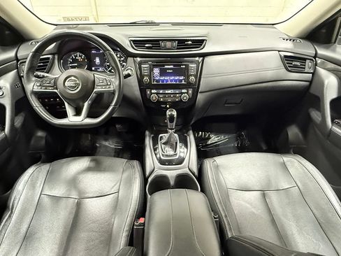 Used 2018 Nissan Rogue SL FWD image 33