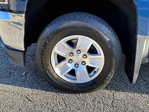 Certified 2017 Chevrolet Silverado 1500 LT w/ All Star Edition image 28