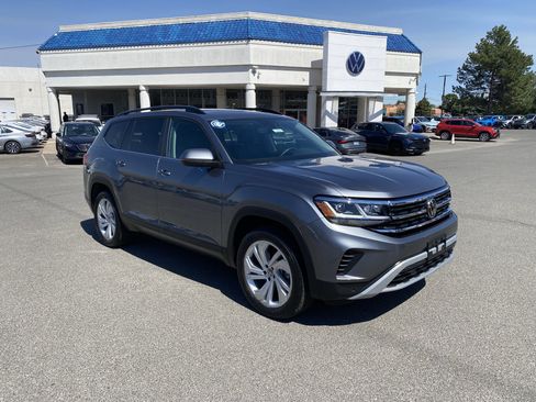 Certified 2023 Volkswagen Atlas SE w/ Panoramic Sunroof Package FWD image 50