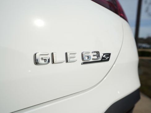 New 2026 Mercedes-Benz GLE 63 AMG S image 23