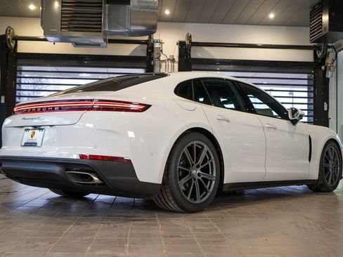 New 2026 Porsche Panamera 4 image 11