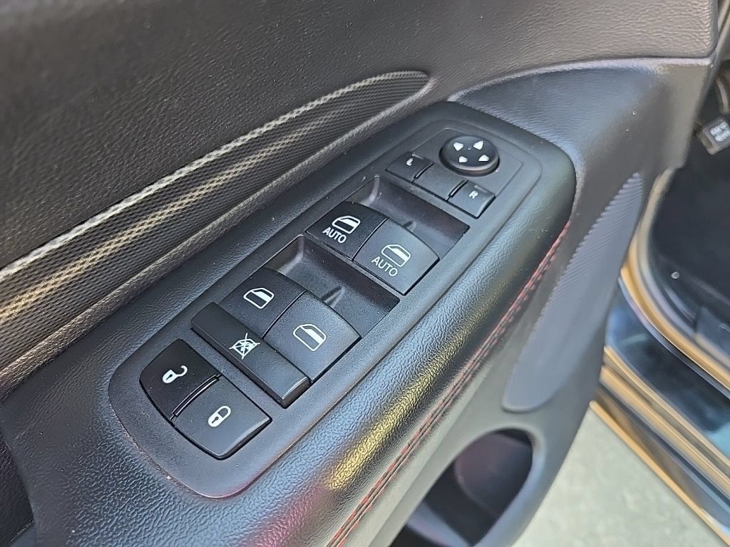 Used 2023 Dodge Durango GT AWD/4WD image 34