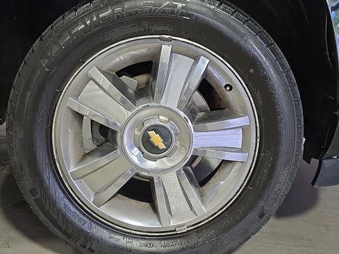 Used 2009 Chevrolet Tahoe LTZ AWD/4WD image 13