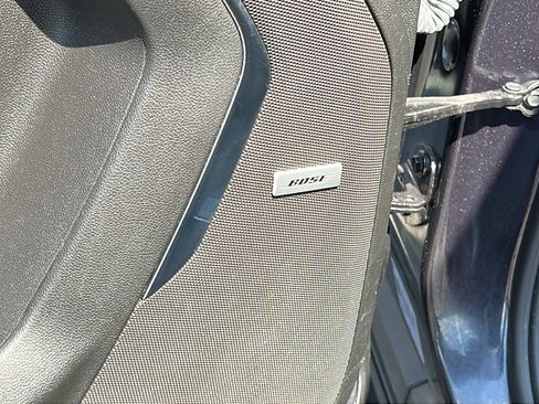 Certified 2024 Chevrolet Tahoe Premier AWD/4WD image 15