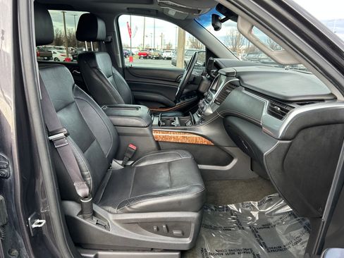 Used 2015 Chevrolet Tahoe LTZ image 32