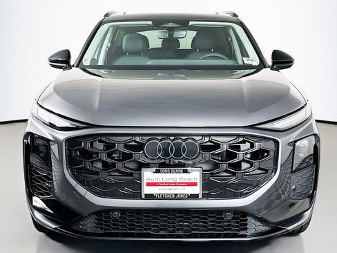 New 2026 Audi Q3 quattro 2.0T AWD/4WD image 2