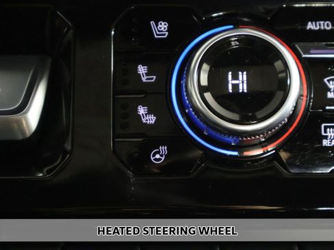 Used 2023 GMC Sierra 1500 Denali Ultimate image 10