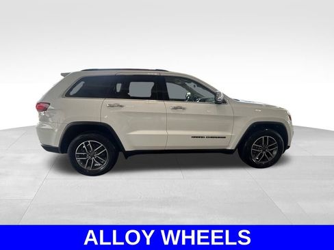 Used 2020 Jeep Grand Cherokee Limited image 3