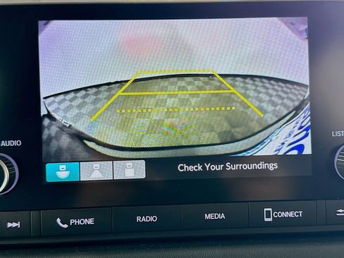 Certified 2023 Honda HR-V LX image 28