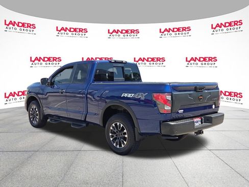 Used 2020 Nissan Titan PRO-4X w/ Pro-4x Convenience Package AWD/4WD image 5