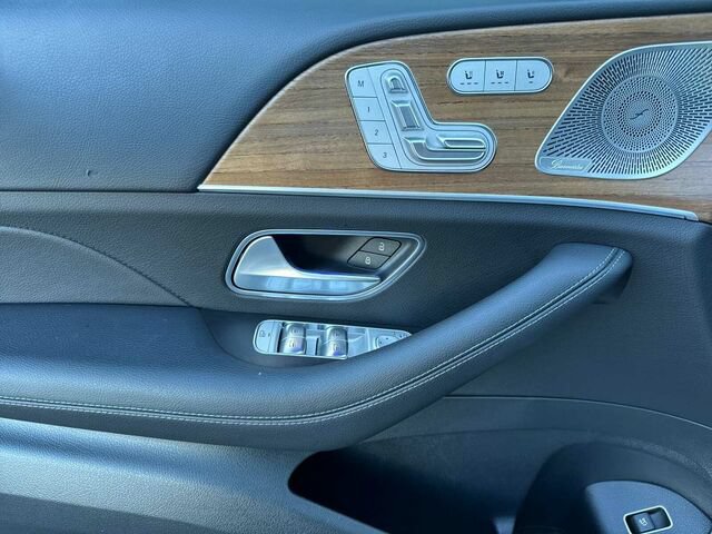 Certified 2025 Mercedes-Benz GLE 350 4MATIC image 11