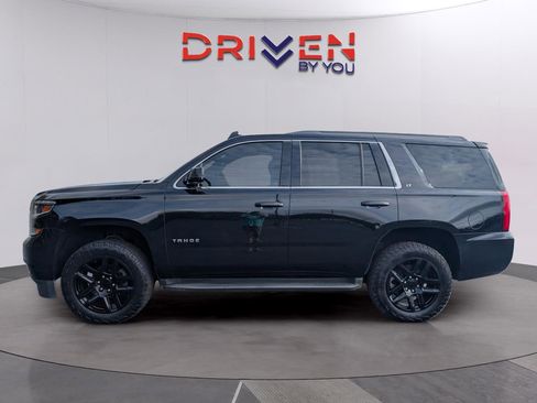 Used 2017 Chevrolet Tahoe LT image 2