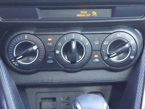 Used 2018 Toyota Yaris iA image 20