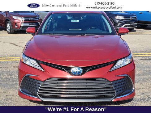 Used 2022 Toyota Camry XLE image 8