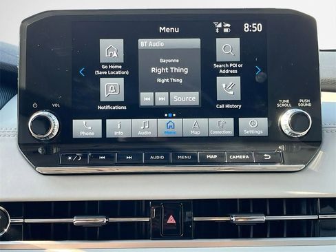 New 2025 Mitsubishi Outlander SEL image 17