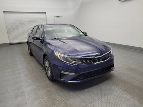 Used 2019 Kia Optima LX image 13