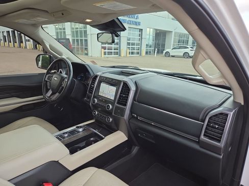 Used 2019 Ford Expedition Platinum AWD/4WD image 37