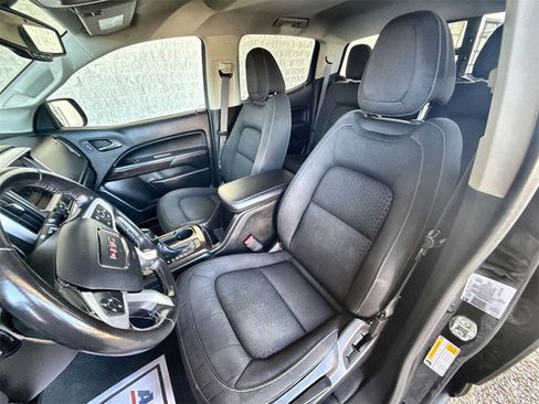 Certified 2022 GMC Canyon Elevation w/ Trailering Package image 18