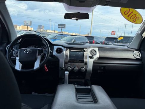 Used 2016 Toyota Tundra SR5 AWD/4WD image 34