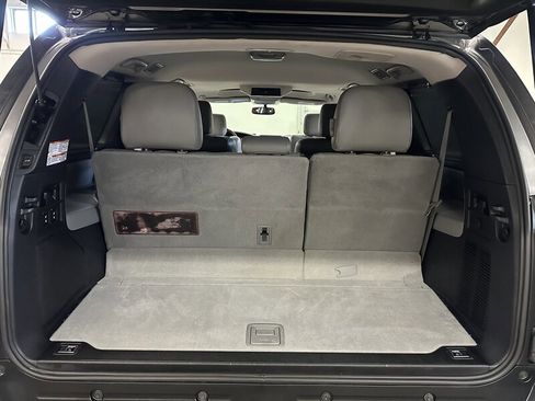 Used 2014 Toyota Sequoia Platinum image 15