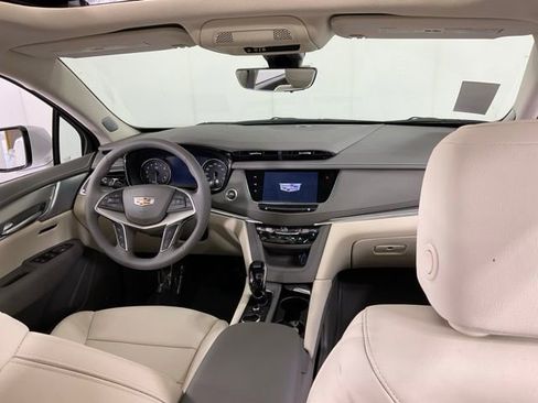 New 2026 Cadillac XT5 Premium Luxury w/ Driver Assist Package AWD/4WD image 13
