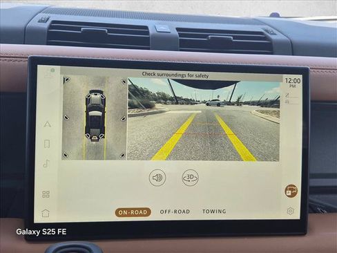Used 2024 Land Rover Defender 110 X AWD/4WD image 14