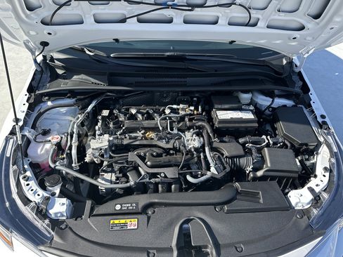 Certified 2025 Toyota Corolla LE image 33