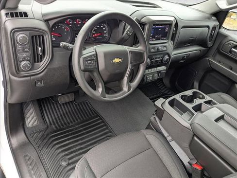 New 2026 Chevrolet Silverado 1500 Custom image 3