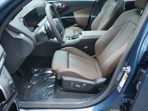 New 2026 BMW X3 xDrive30 w/ Premium Package image 9