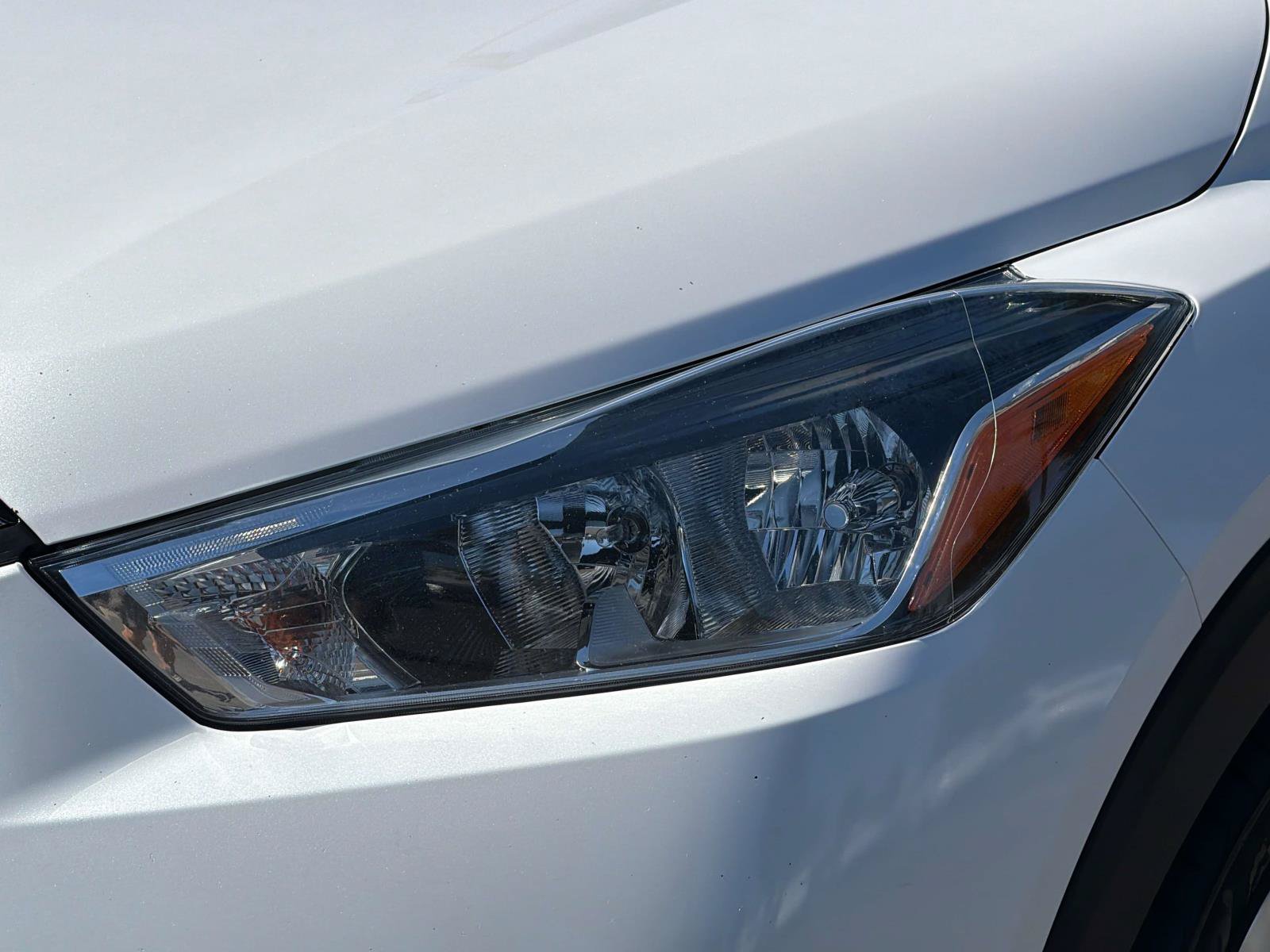 Used 2019 Nissan Kicks S FWD image 11
