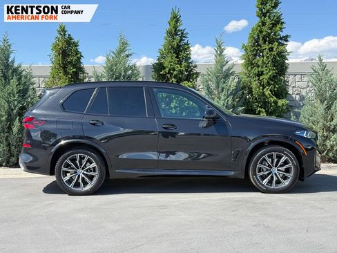 Used 2026 BMW X5 xDrive40i w/ M Sport Package AWD/4WD image 9