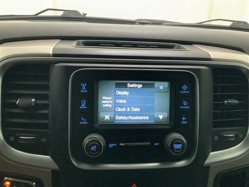 Used 2019 RAM 1500 Classic SLT image 29